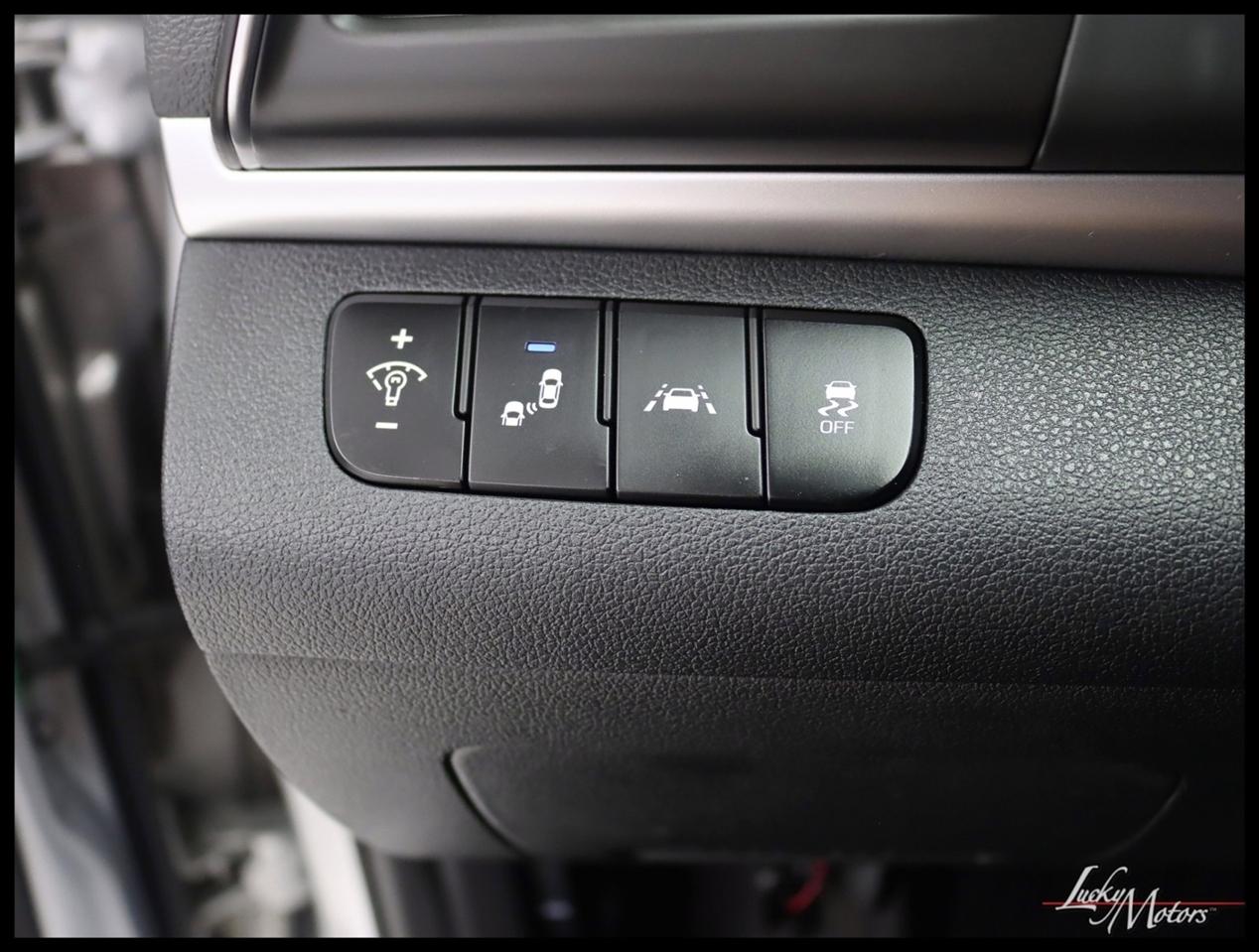 Hyundai Elantra Limited 2020