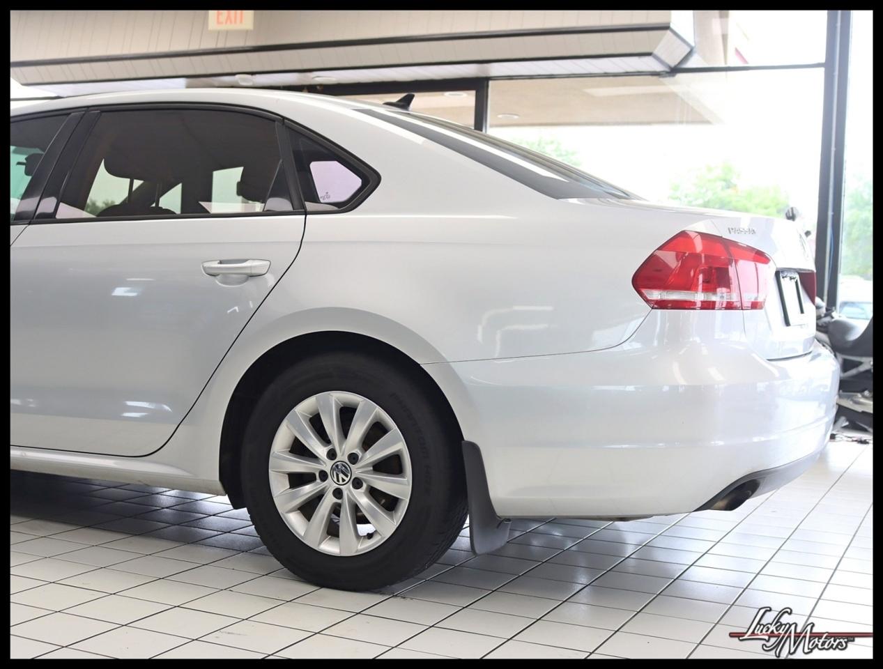 Volkswagen Passat 1.8T Wolfsburg AT 2014