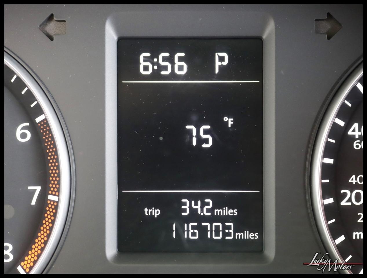 Volkswagen Passat 1.8T Wolfsburg AT 2014