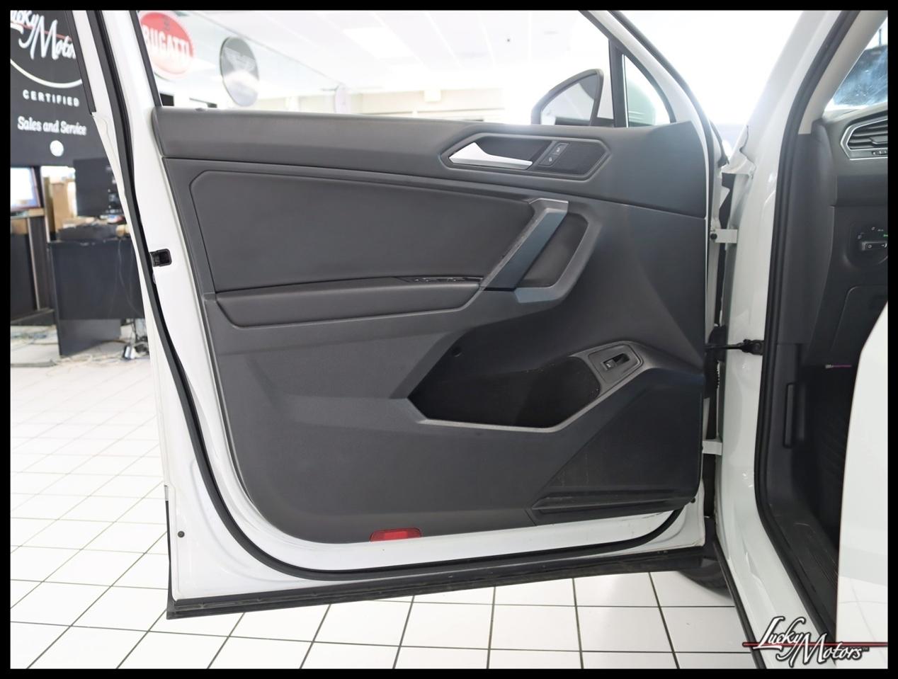 Volkswagen Tiguan SEL 4Motion AWD 2019