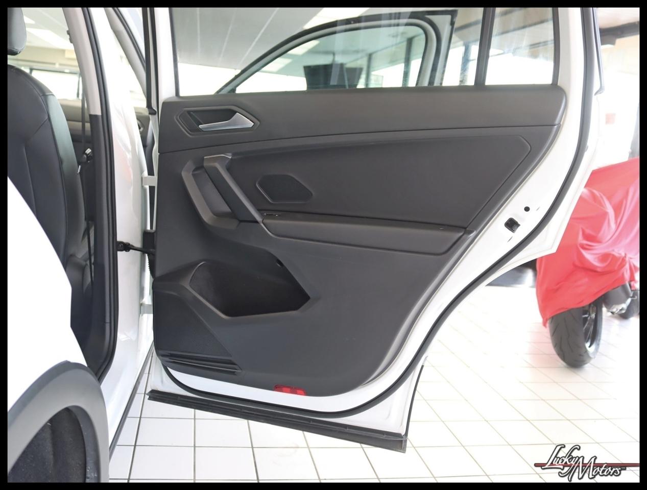 Volkswagen Tiguan SEL 4Motion AWD 2019