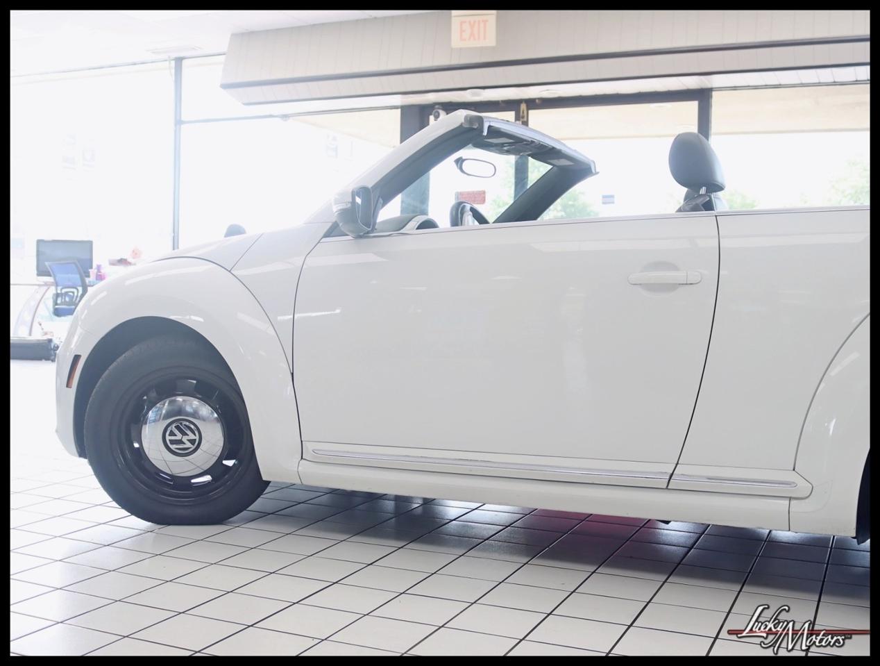 Volkswagen Beetle 2.5L Convertible 2013