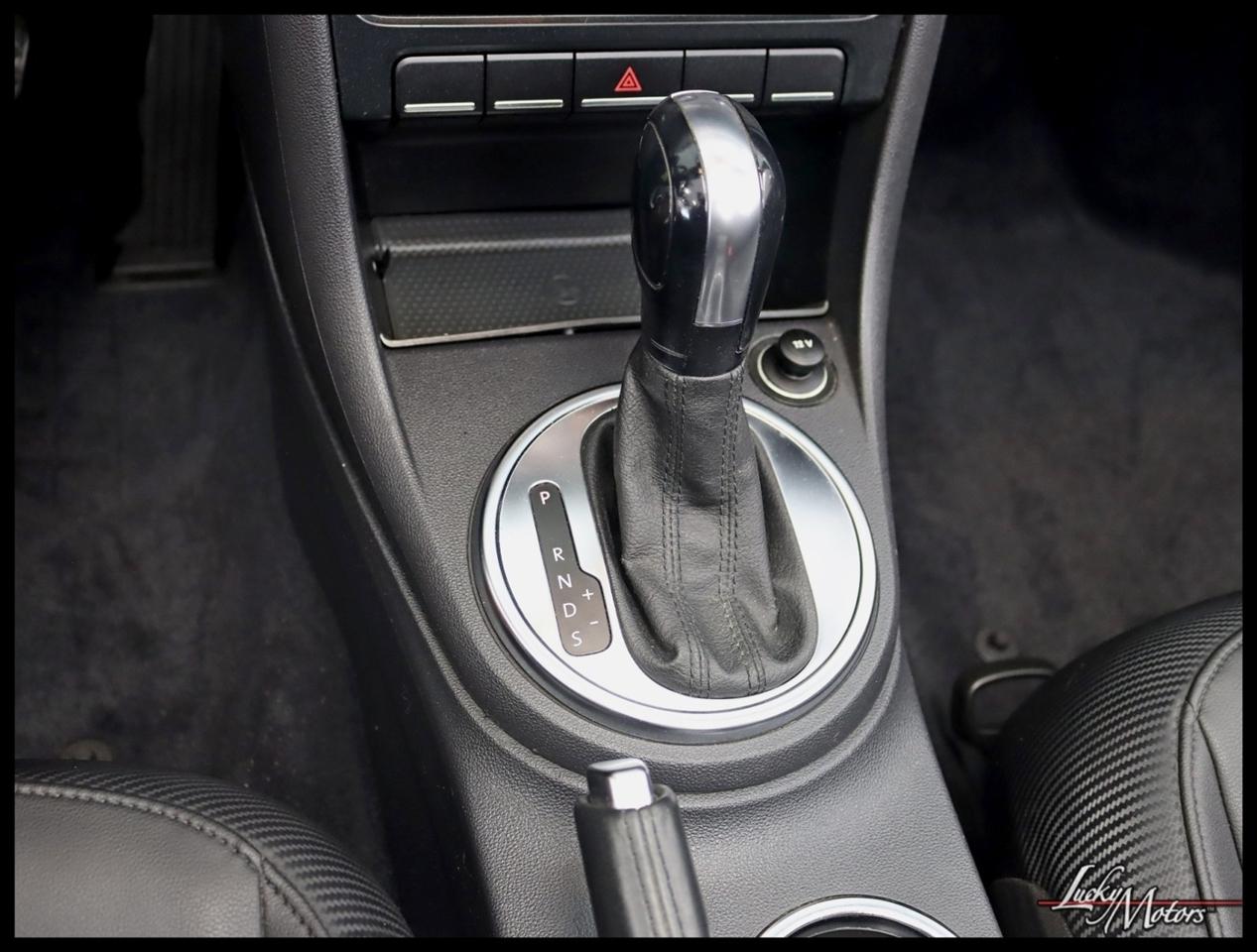 Volkswagen Beetle 2.5L Convertible 2013