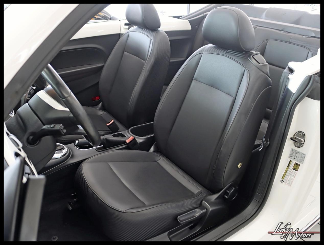 Volkswagen Beetle 2.5L Convertible 2013