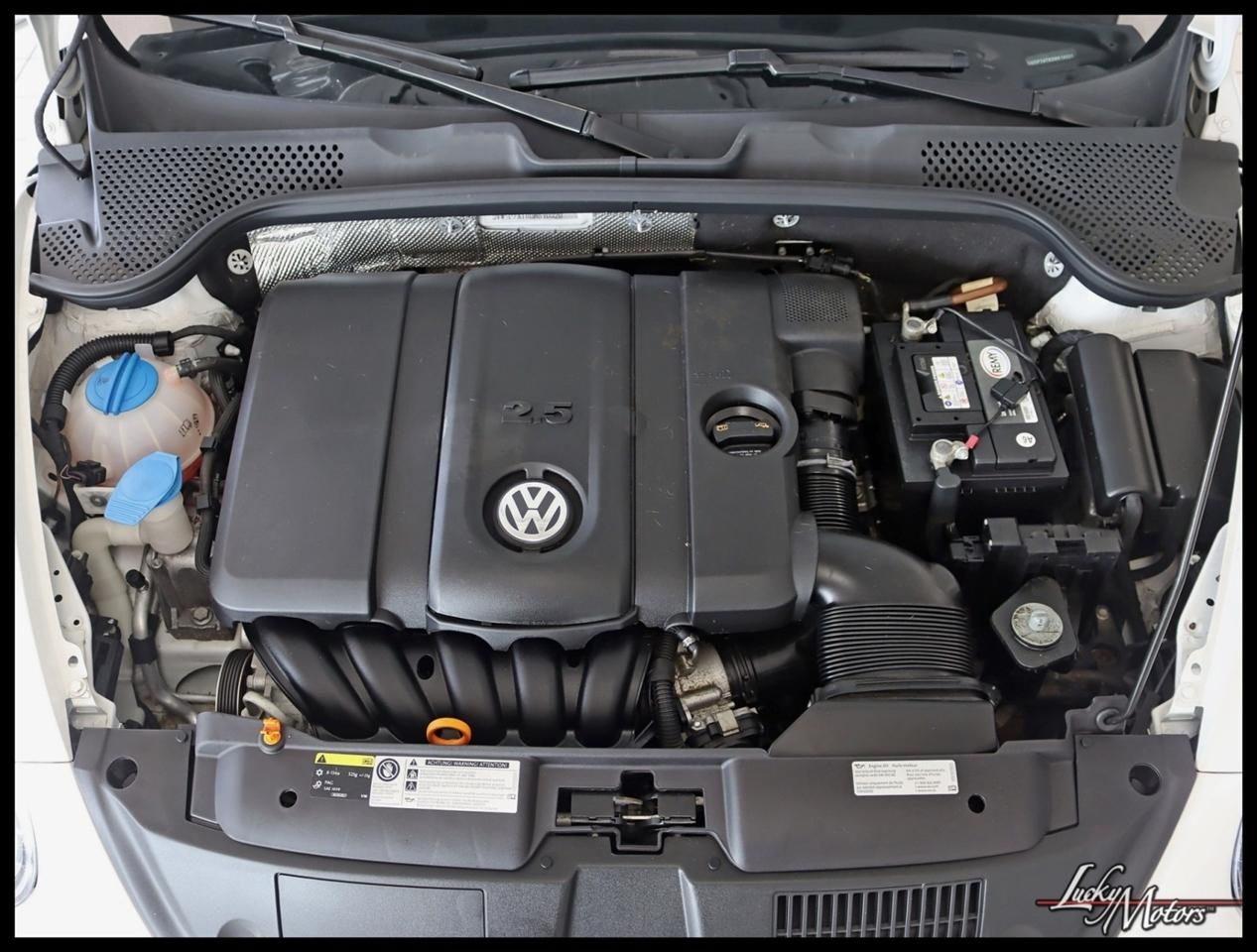 Volkswagen Beetle 2.5L Convertible 2013