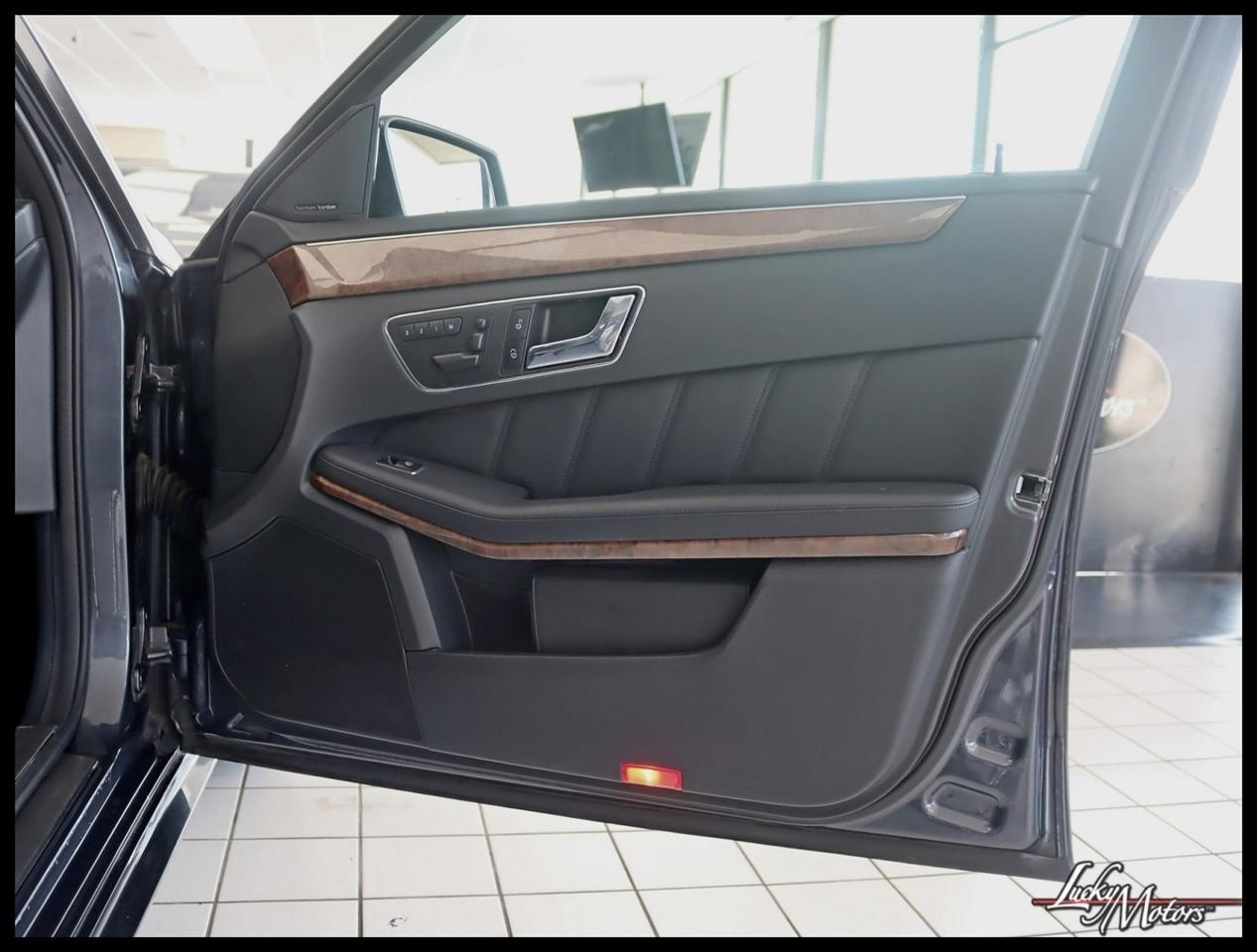 Mercedes-Benz E-Class E350 Sedan 4MATIC 2011