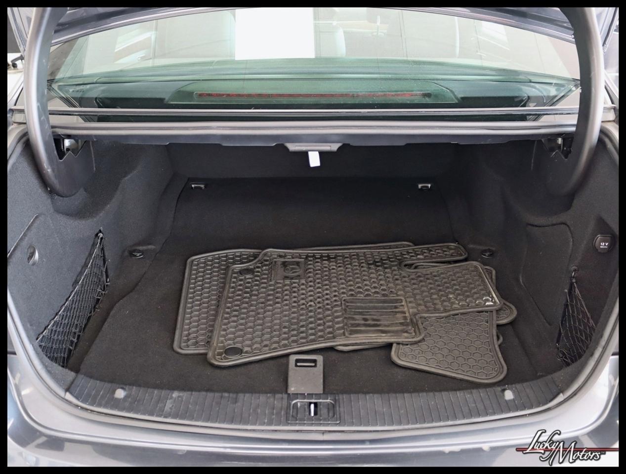 Mercedes-Benz E-Class E350 Sedan 4MATIC 2011