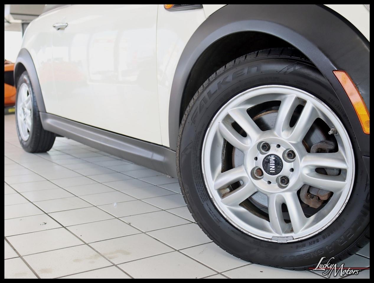 MINI Cooper Base 2012