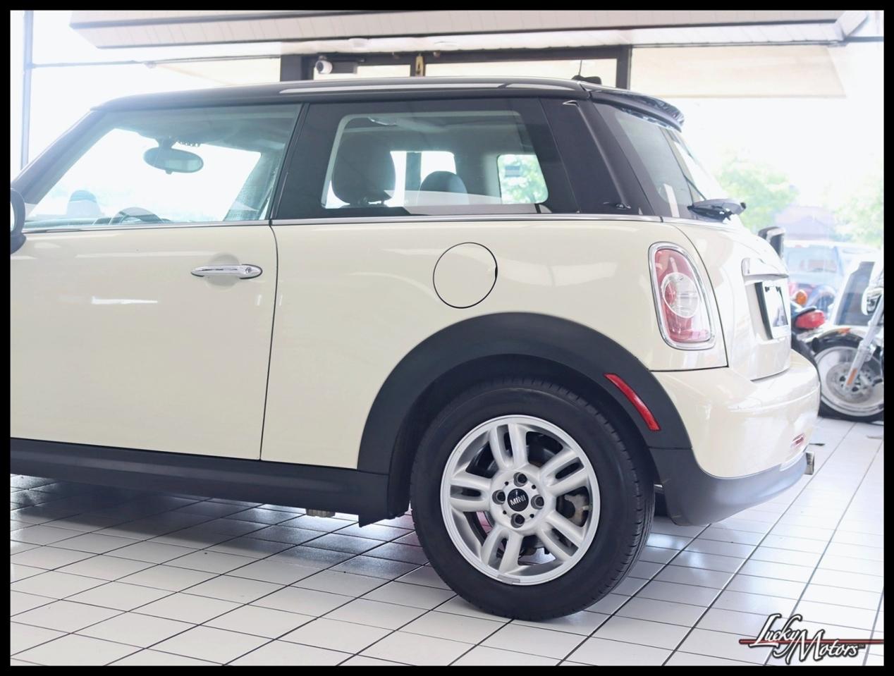MINI Cooper Base 2012