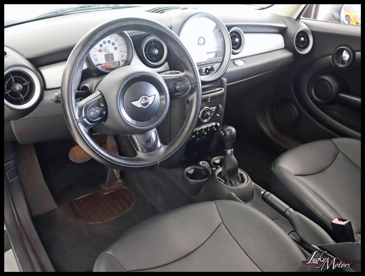 MINI Cooper Base 2012