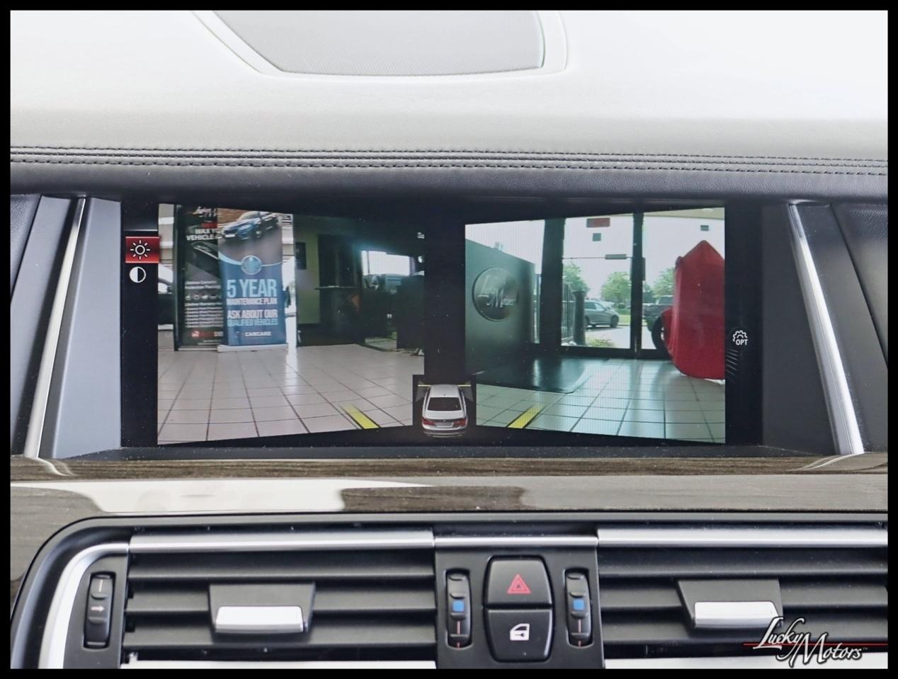 BMW 750i xDrive Base 2015
