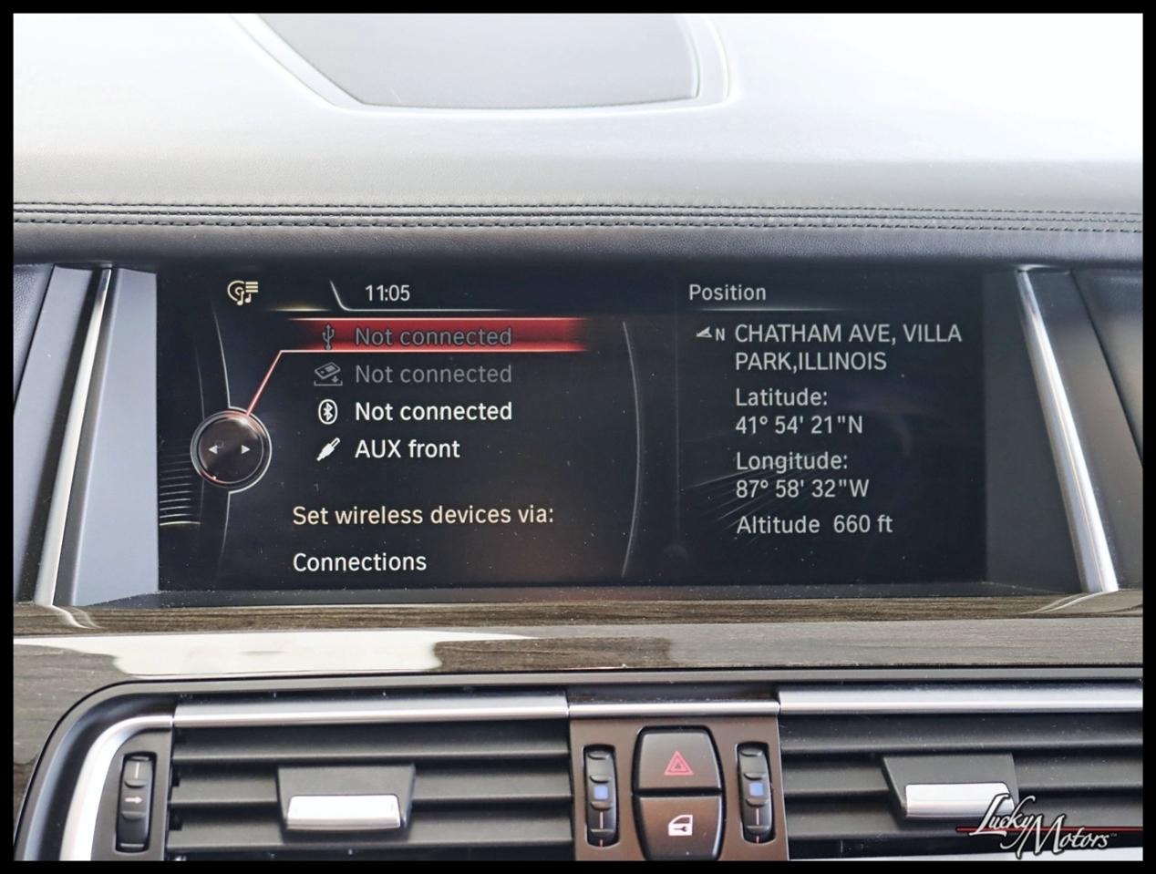 BMW 750i xDrive Base 2015