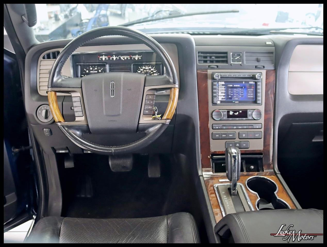 Lincoln Navigator 4WD 2014