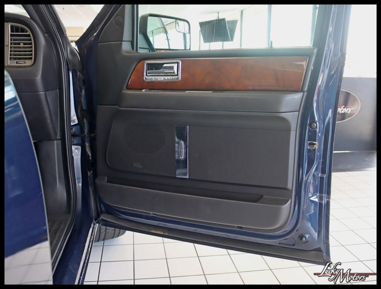 Lincoln Navigator 4WD 2014