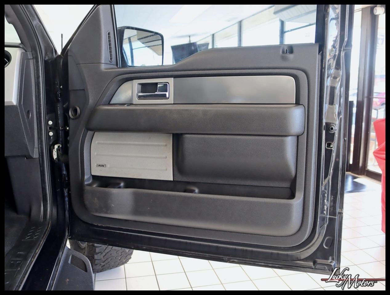 Ford F-150 SVT Raptor SuperCrew 5.5-ft. Bed 4WD 2014