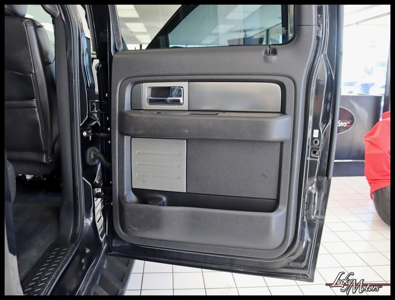 Ford F-150 SVT Raptor SuperCrew 5.5-ft. Bed 4WD 2014