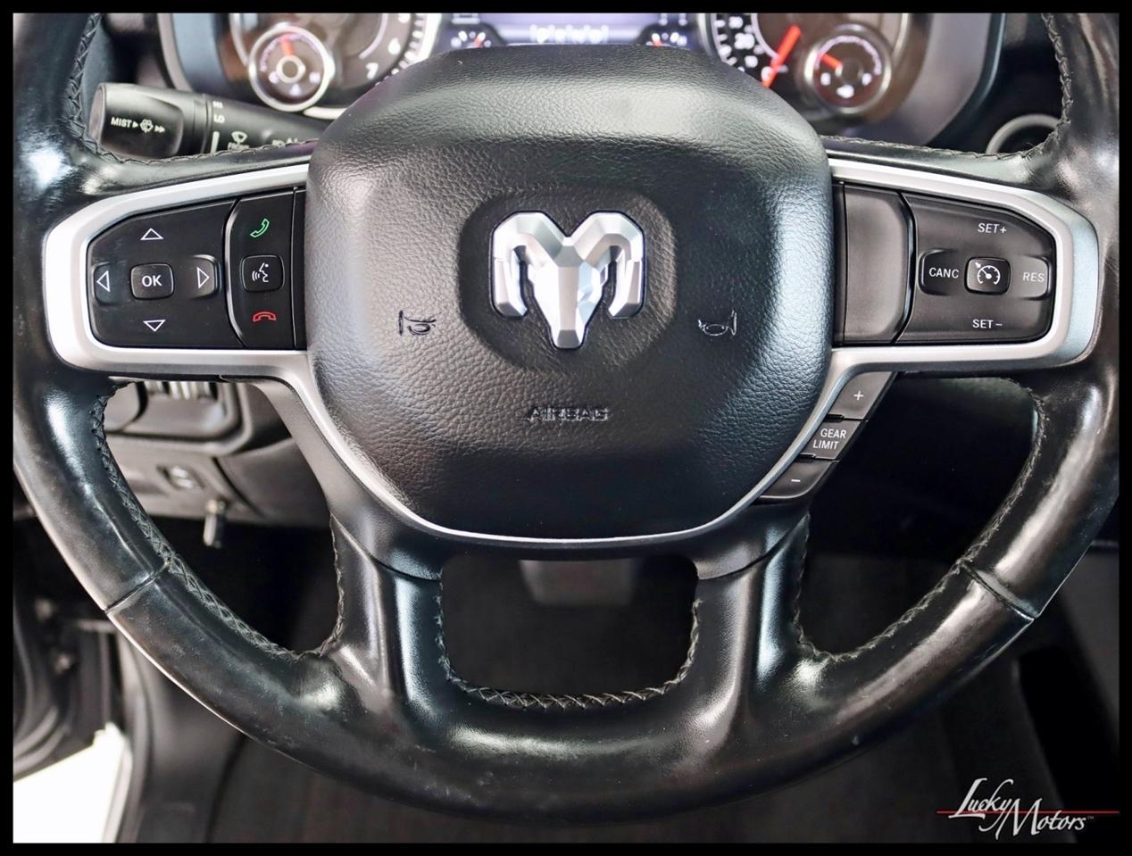 RAM 1500 Big Horn Crew Cab SWB 4WD 2019