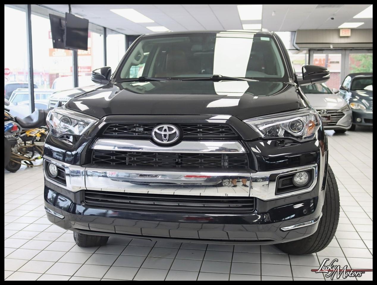 Toyota 4Runner Limited 4WD V6 2017