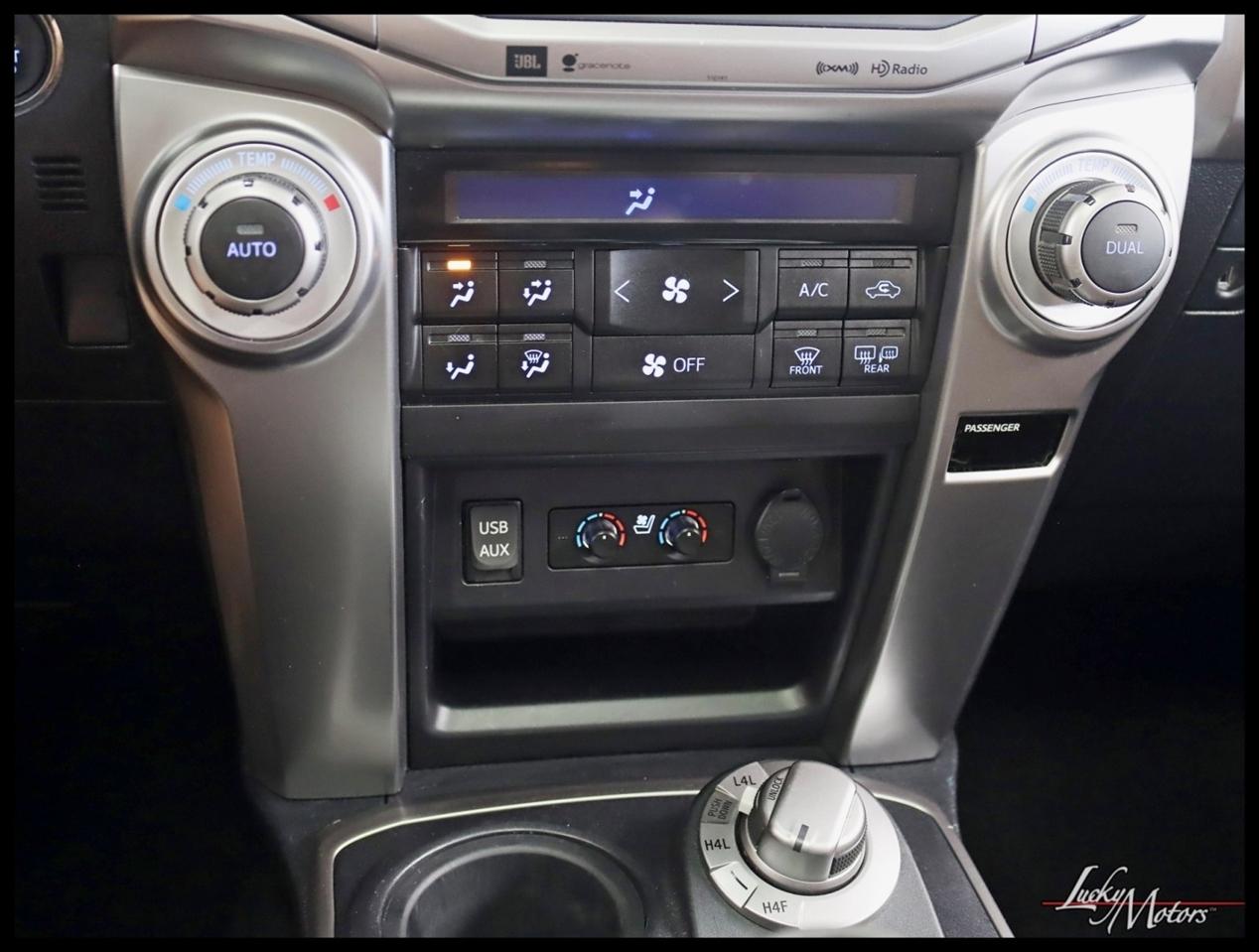 Toyota 4Runner Limited 4WD V6 2017