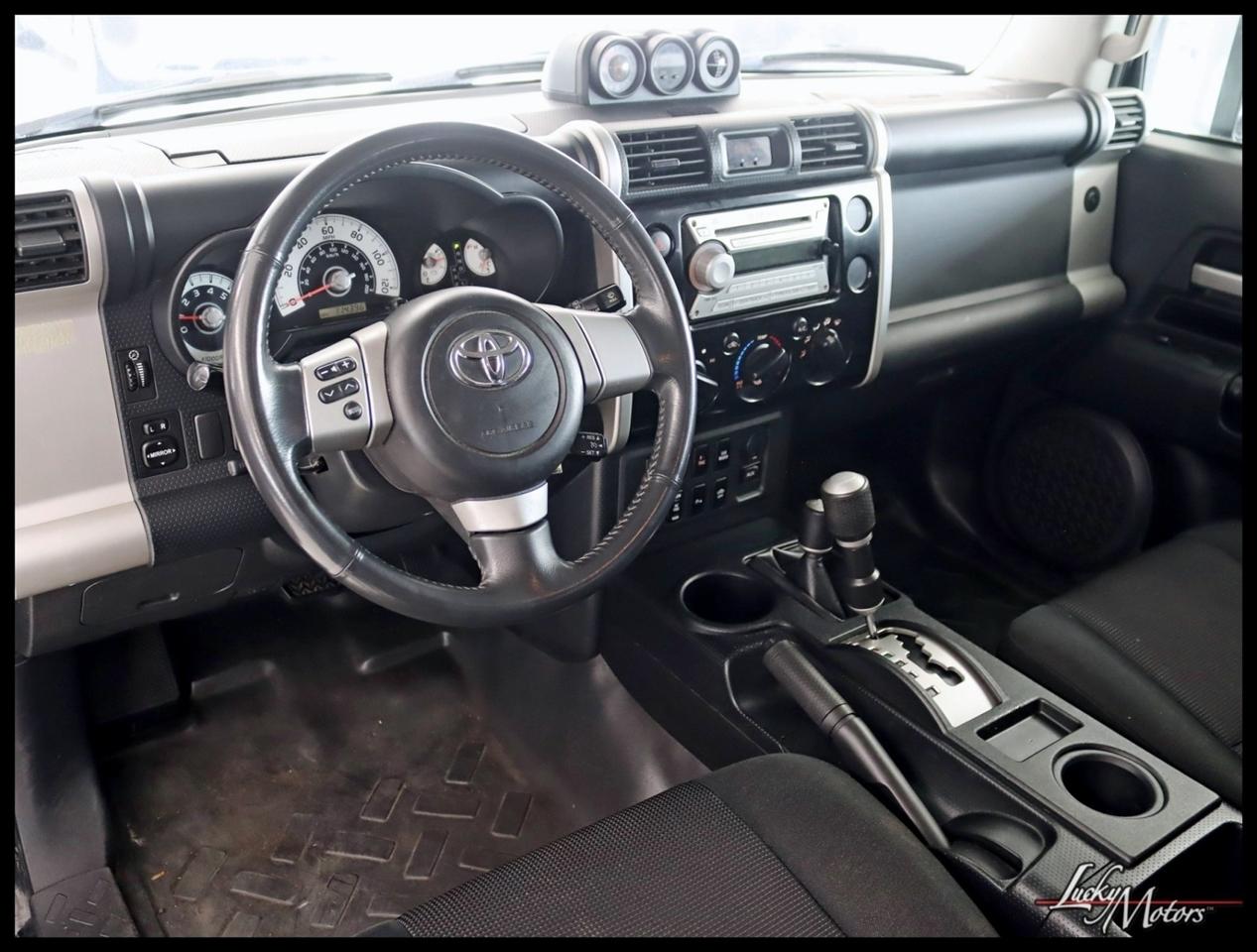Toyota FJ Cruiser 4WD AT 2007