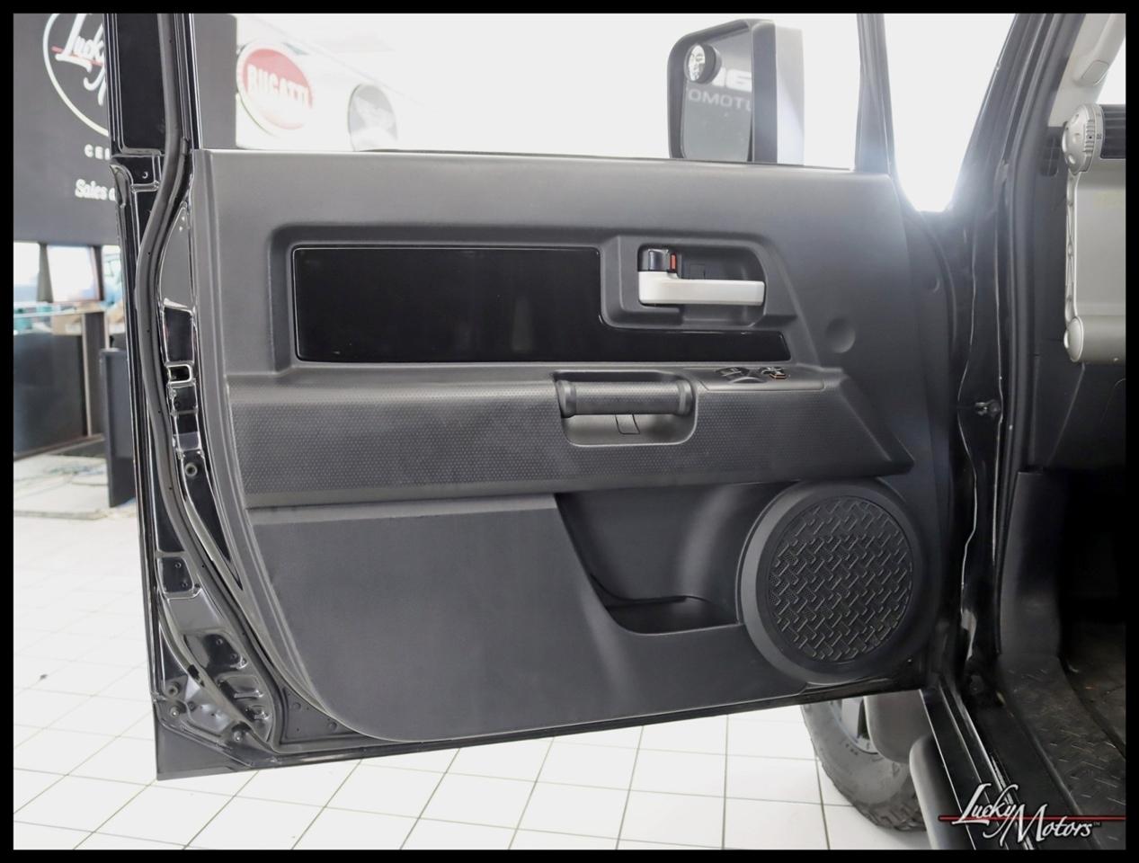 Toyota FJ Cruiser 4WD AT 2007