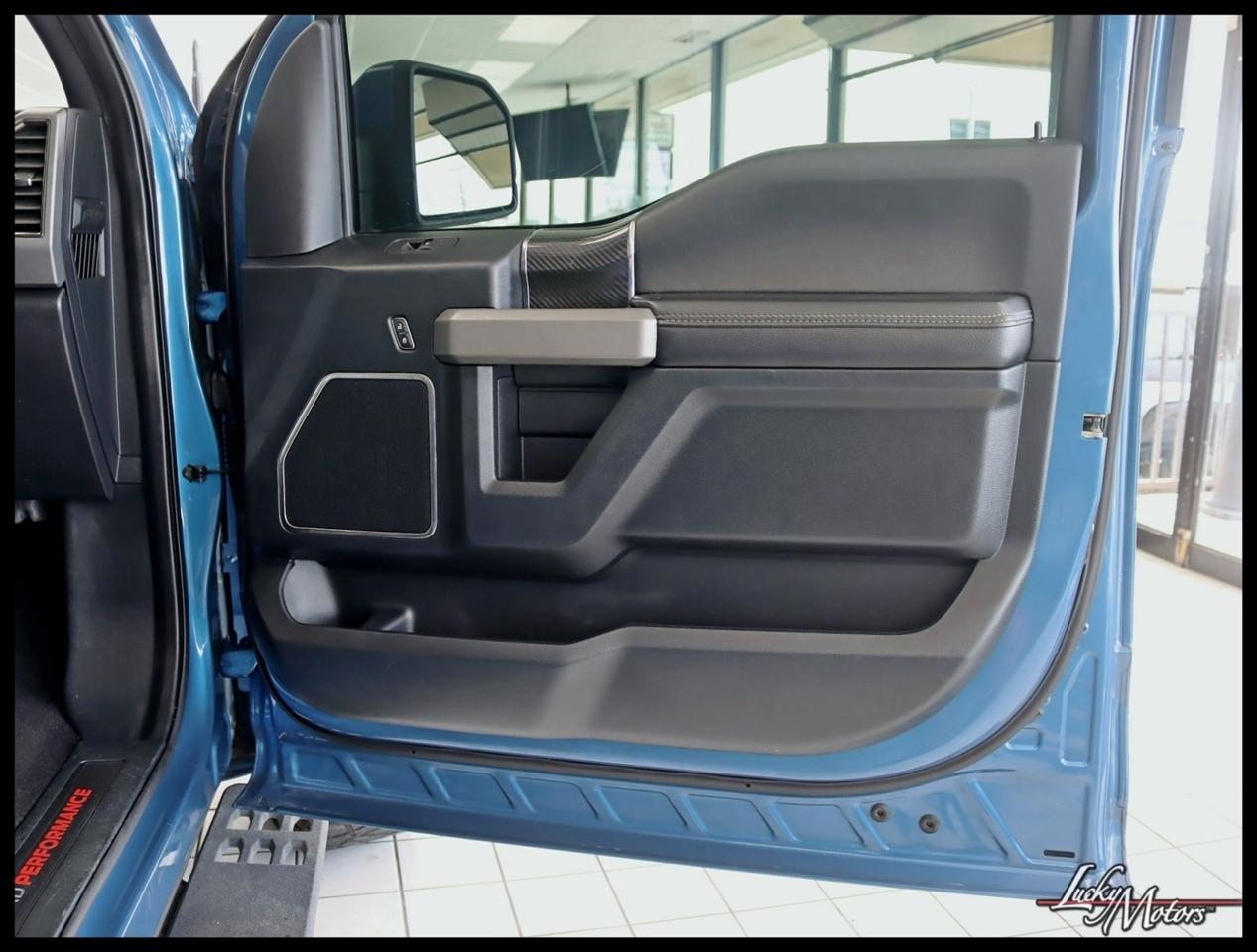 Ford F-150 Raptor SuperCrew 4WD 2019