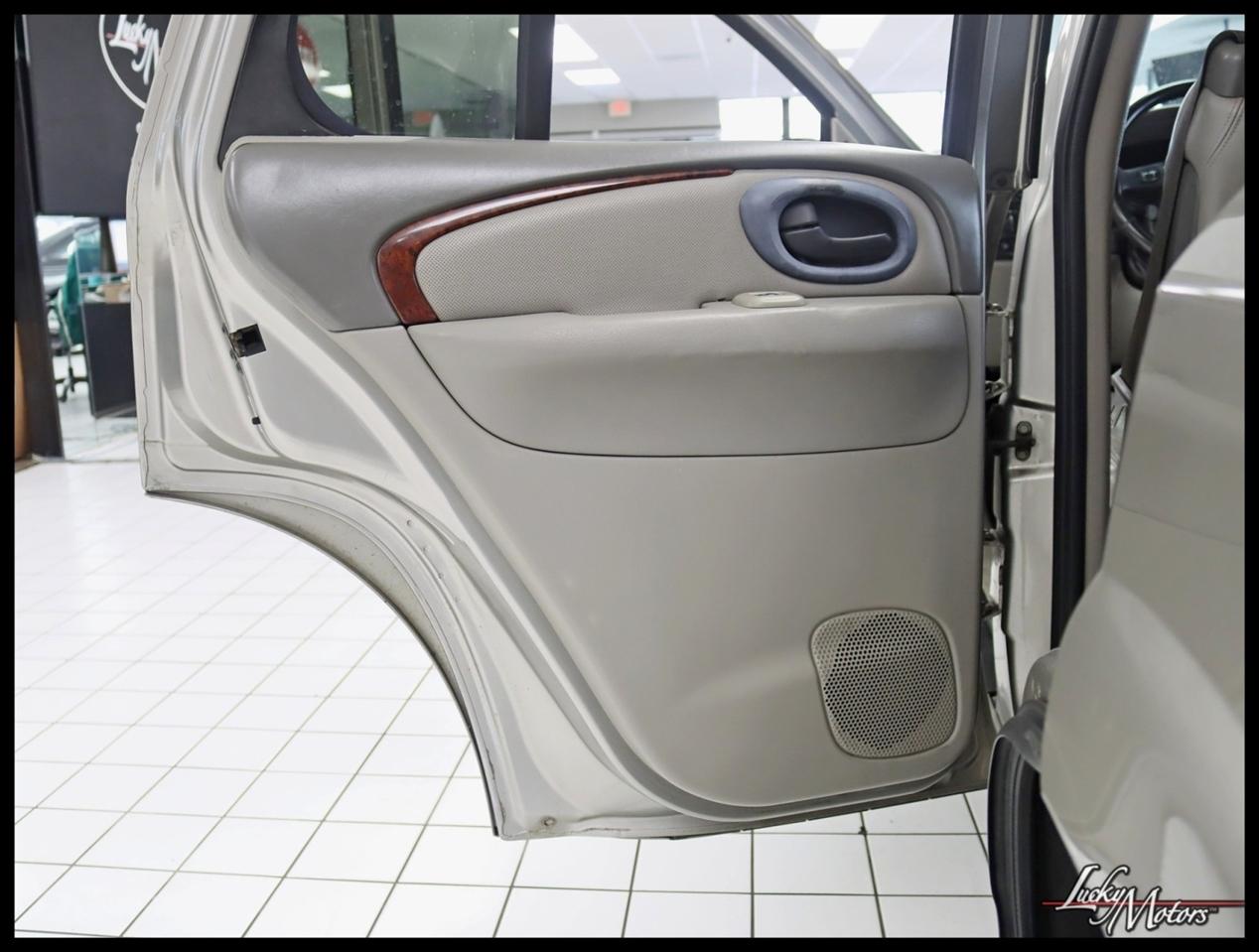 Oldsmobile Bravada AWD 2003