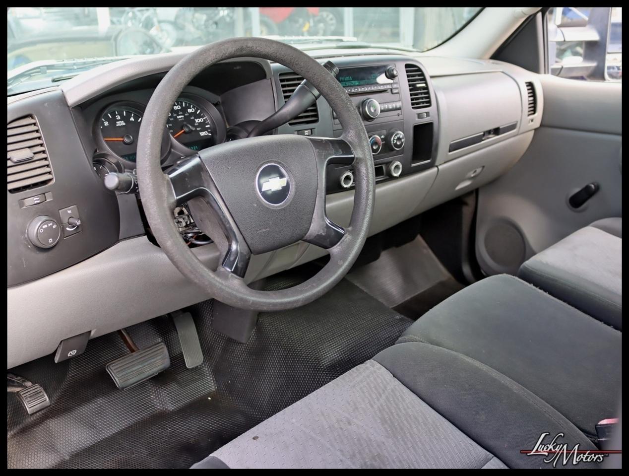 Chevrolet Silverado 1500 Work Truck Std. Box 2WD 2008