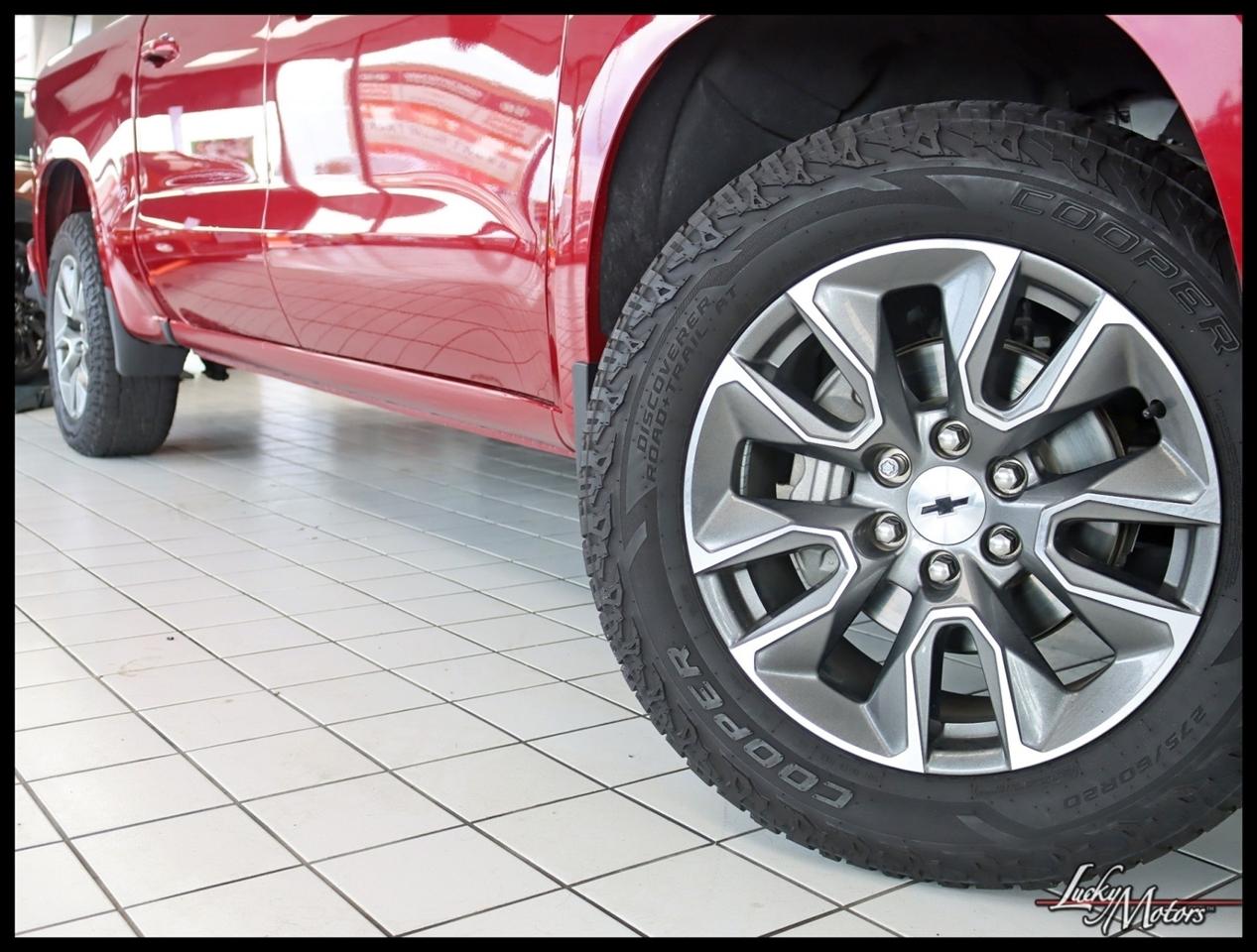 Chevrolet Silverado 1500 RST Crew Cab 2WD 2020