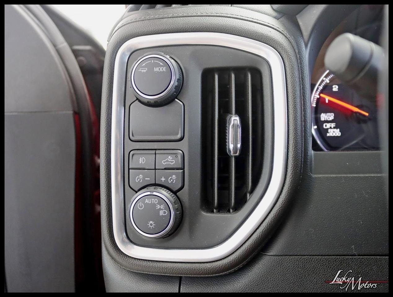 Chevrolet Silverado 1500 RST Crew Cab 2WD 2020