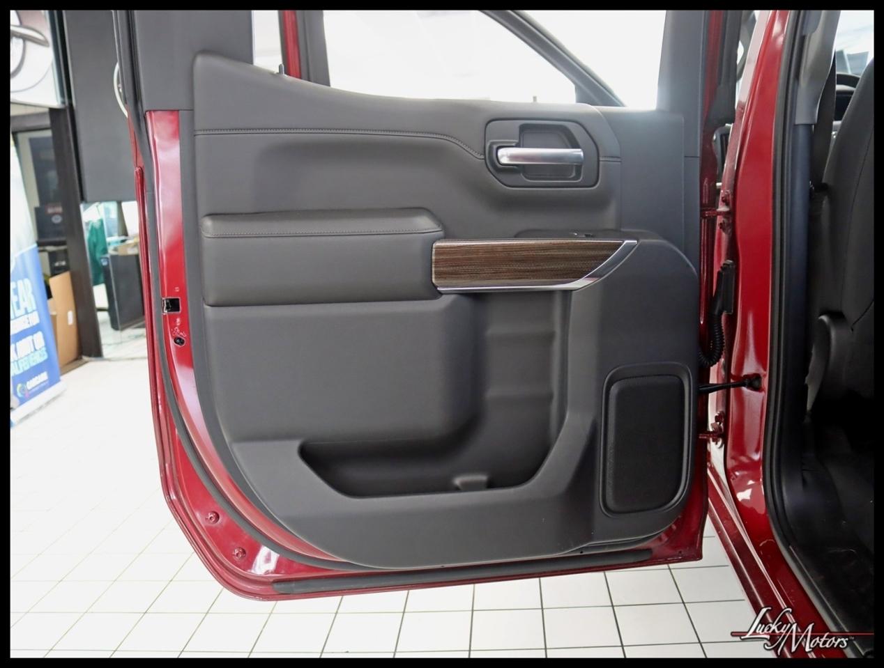 Chevrolet Silverado 1500 RST Crew Cab 2WD 2020