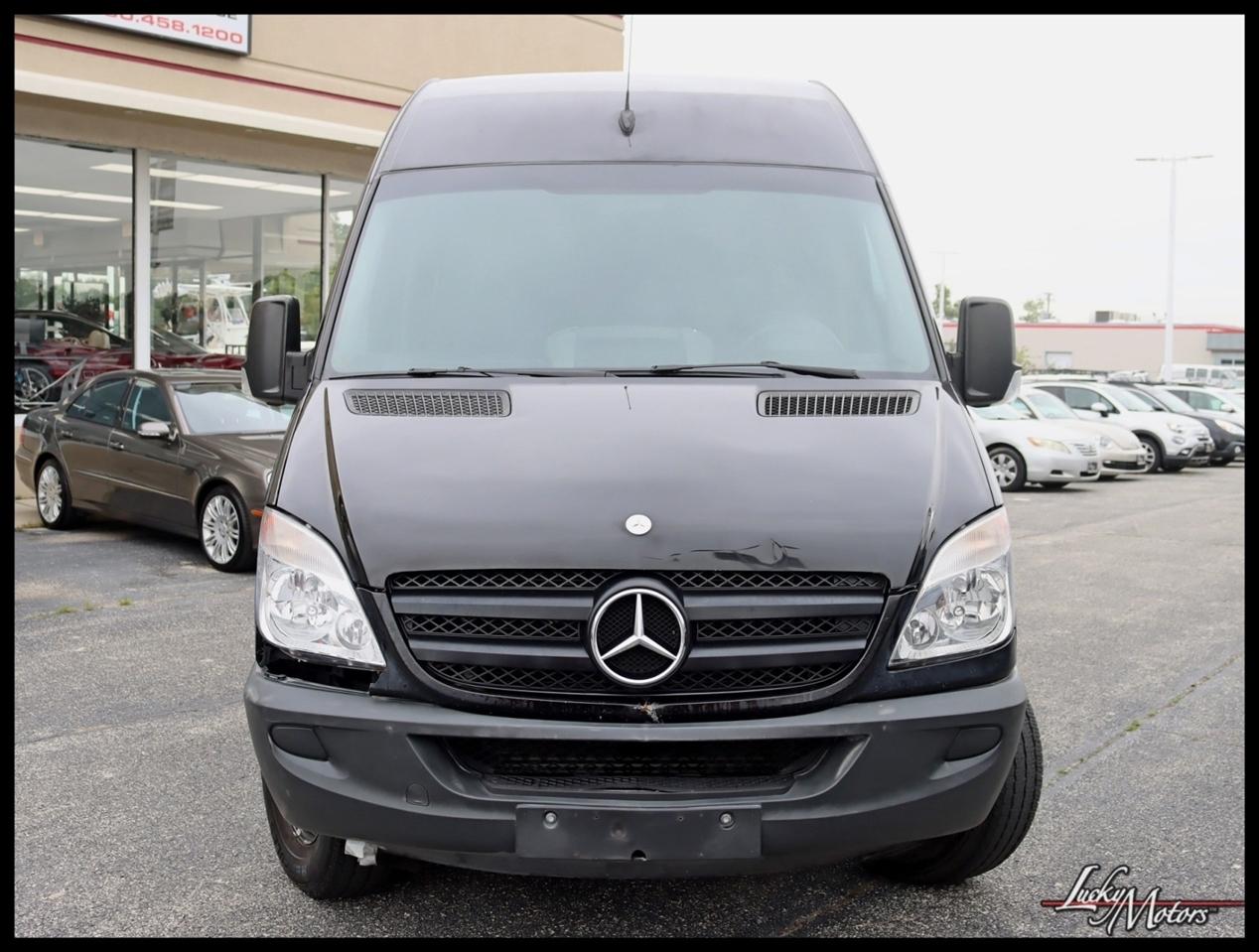 Mercedes-Benz Sprinter 2500 Passenger Van High Roof 170-in. WB 2011