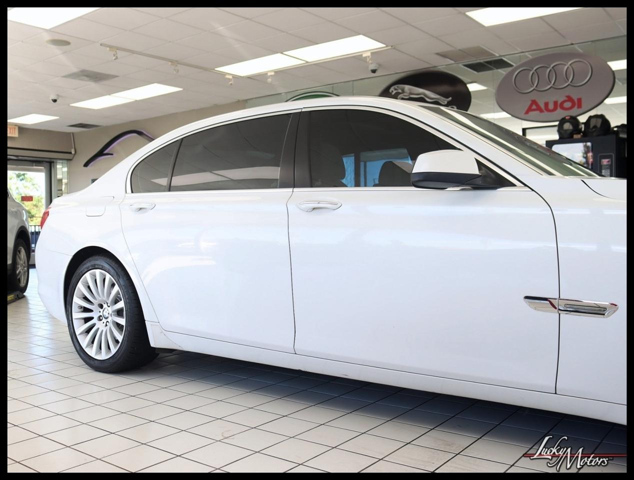 BMW 7-Series 750Li 2009