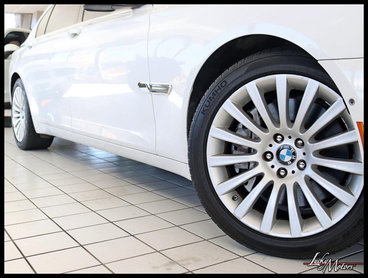 BMW 7-Series 750Li 2009