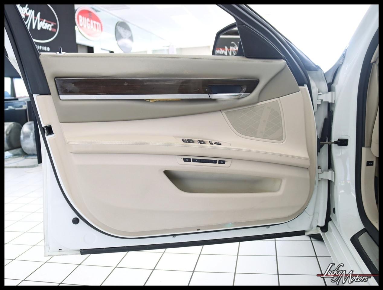 BMW 7-Series 750Li 2009