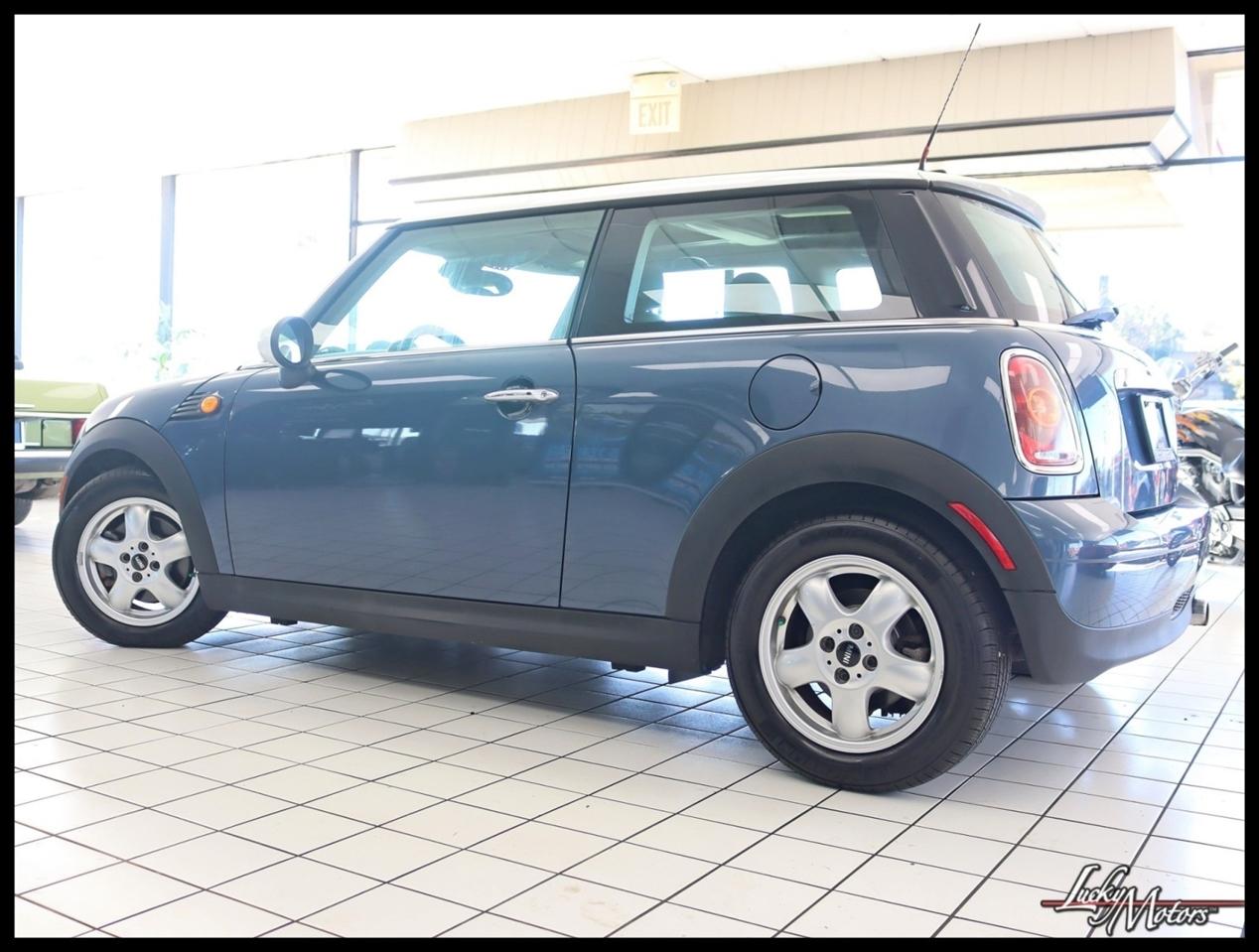MINI Cooper Base 2010