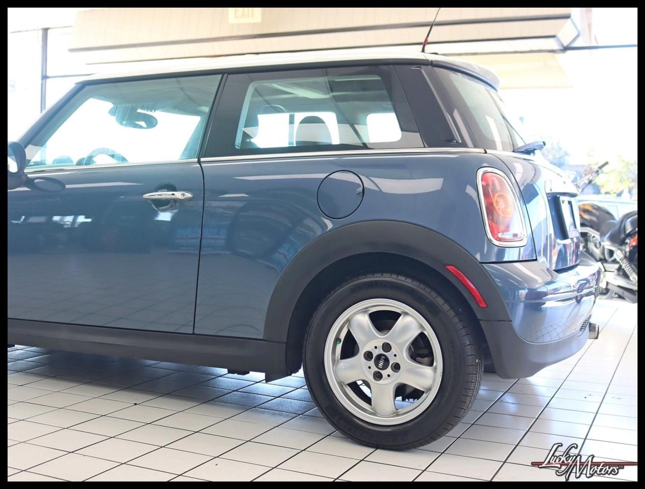 MINI Cooper Base 2010