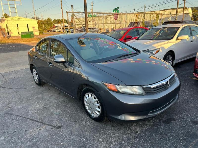 Honda Civic LX Sedan 5-Speed AT 2012