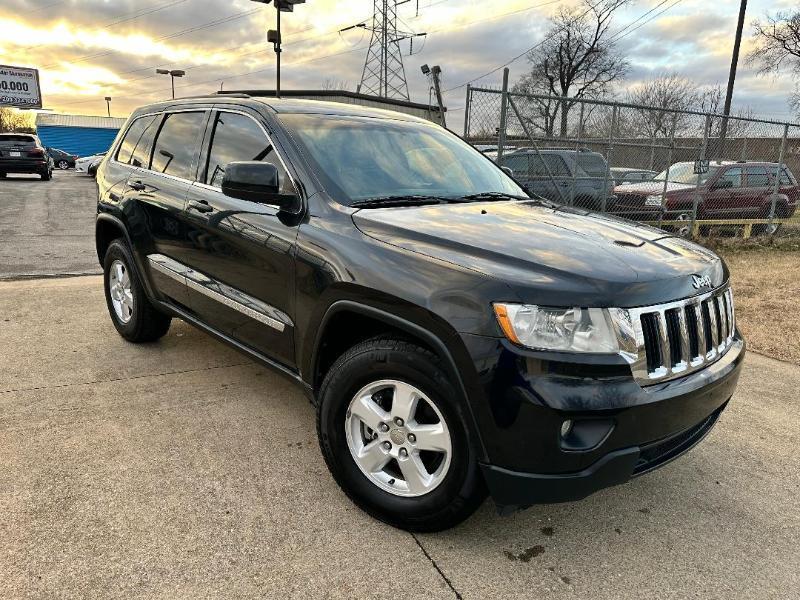 Jeep Grand Cherokee Laredo 2WD 2013