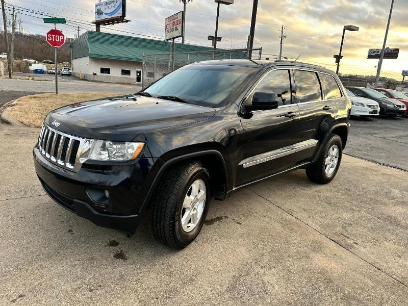 Jeep Grand Cherokee Laredo 2WD 2013