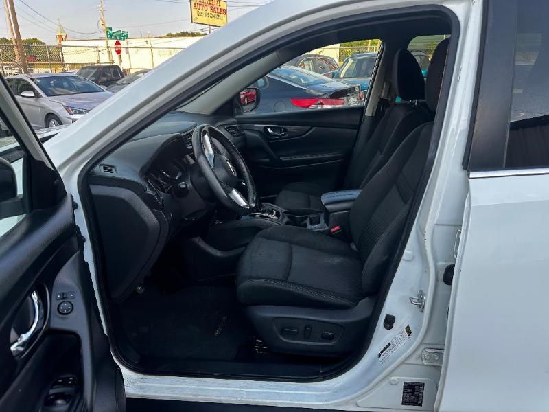 Nissan Rogue SV 2WD 2018