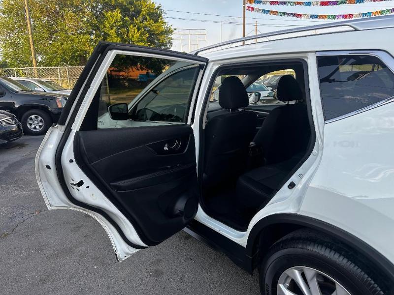 Nissan Rogue SV 2WD 2018