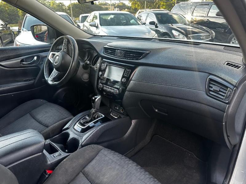 Nissan Rogue SV 2WD 2018