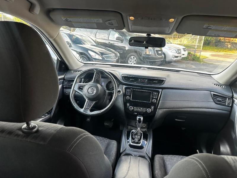 Nissan Rogue SV 2WD 2018