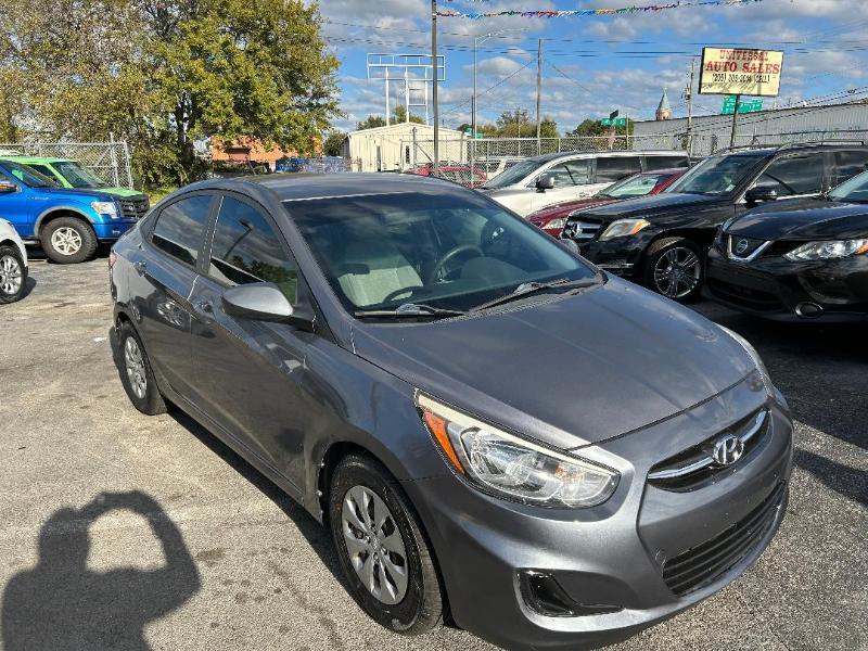 Hyundai Accent SE 4-Door 6A 2017