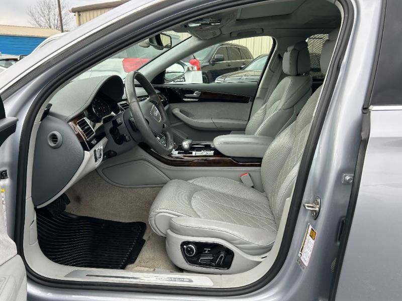 Audi A8 3.0T quattro 2016