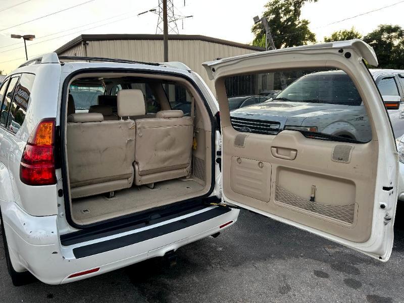 Lexus GX 470 Sport Utility 2004 Lexus GX 470 Sport Utility 2004