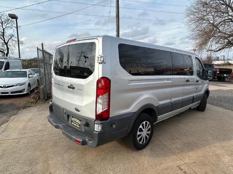 Ford Transit 350 Wagon Low Roof XLT 60/40 Pass. 148-in. WB 2016