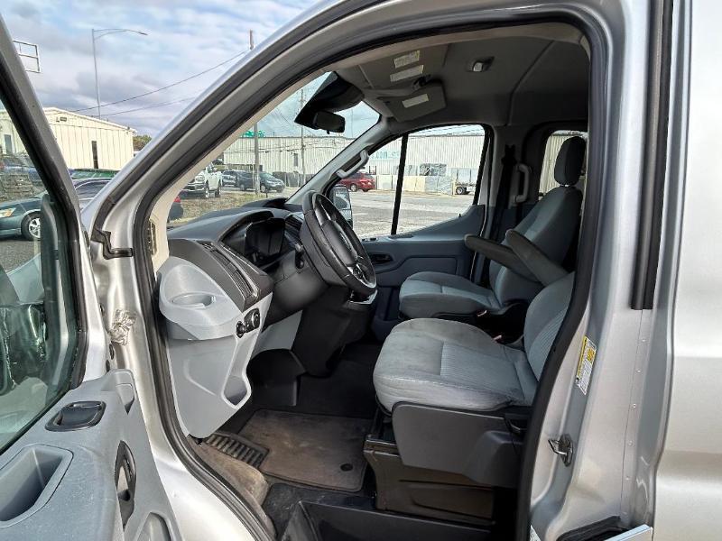 Ford Transit 350 Wagon Low Roof XLT 60/40 Pass. 148-in. WB 2016