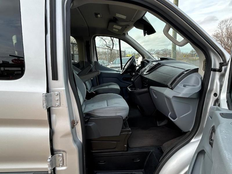 Ford Transit 350 Wagon Low Roof XLT 60/40 Pass. 148-in. WB 2016